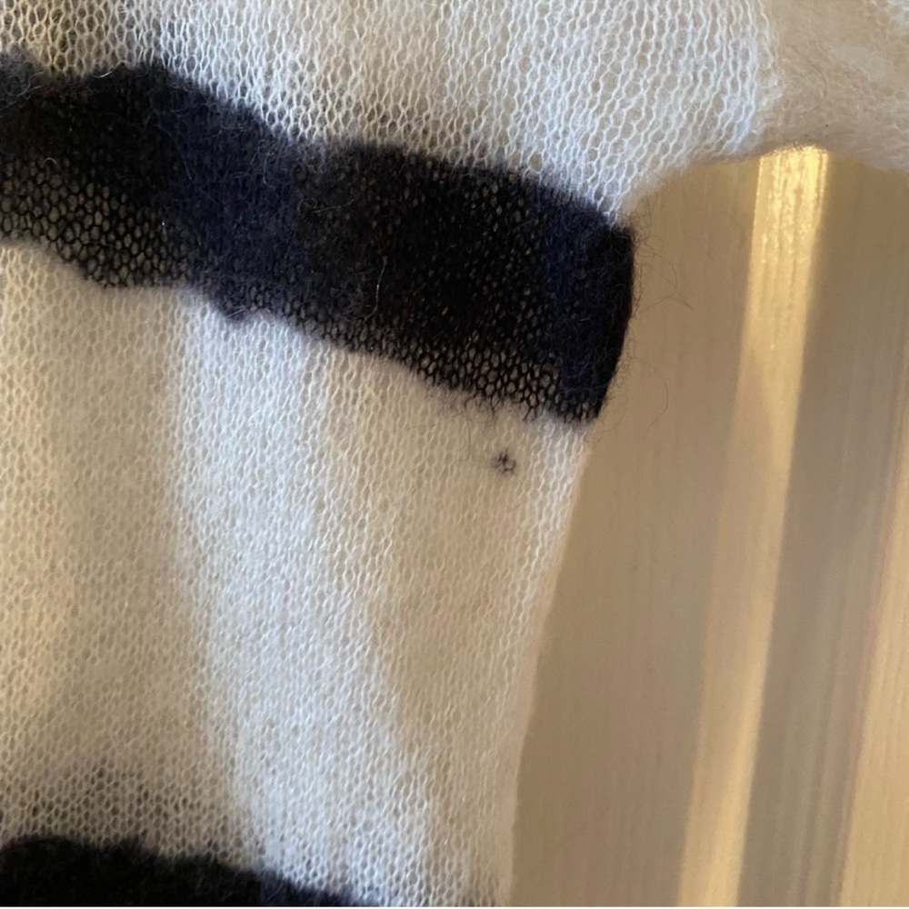 BANJO & MATILDA Australia Mohair-Blend Black & White Striped Sweater - M - Picture 3 of 13